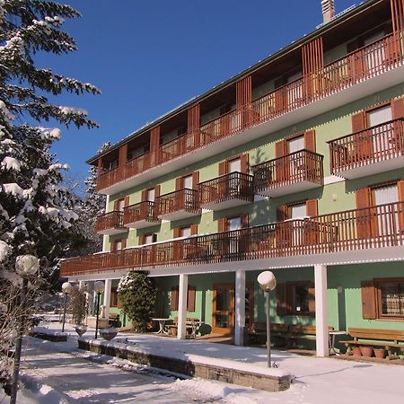 Albergo Monteverde Лавароне Екстериор снимка