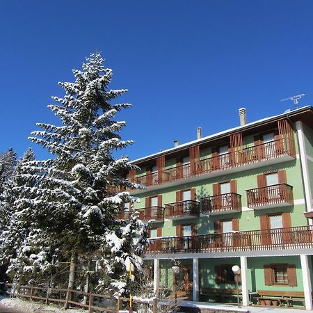 Albergo Monteverde Лавароне Екстериор снимка